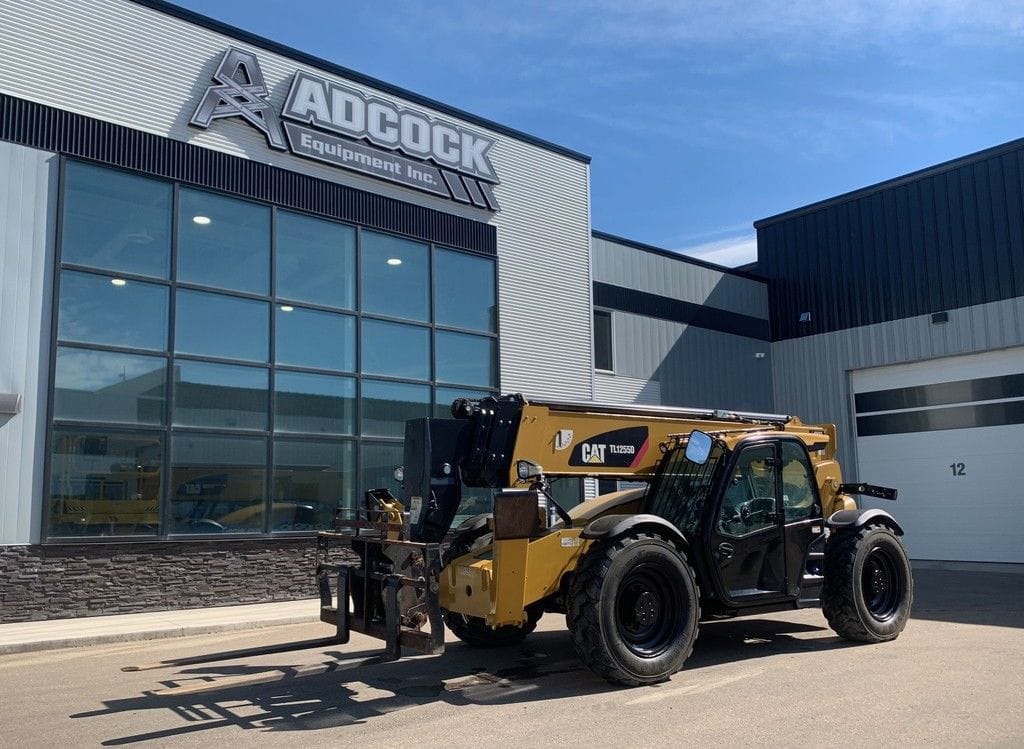 2016 Caterpillar TL1255D Telehandler