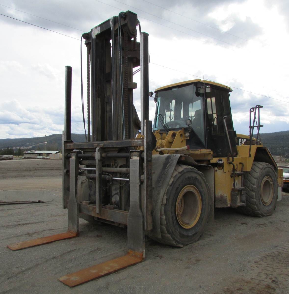 2005 Caterpillar 950G II Forklift