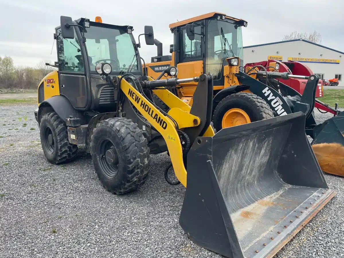 2022 New Holland Construction W80C