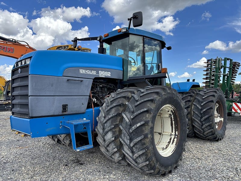 1998 NEW HOLLAND 9682 ARTICULATED TRACTOR