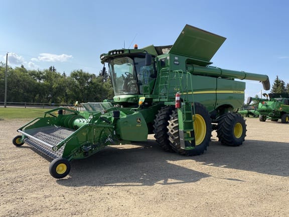 2017 John Deere S670
price reduced