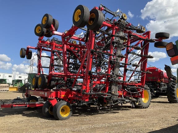 2023 Väderstad 8412
price reduced