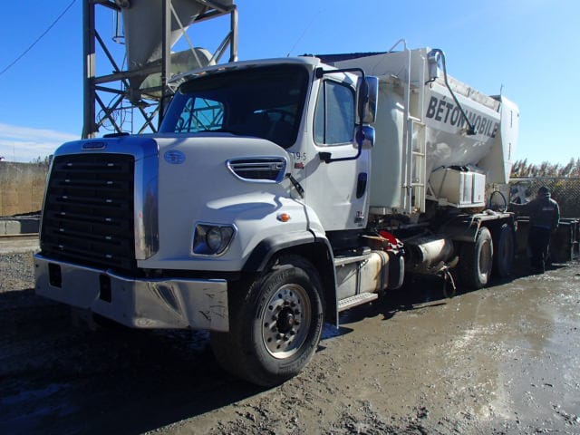 Freightliner 108 SD 2019