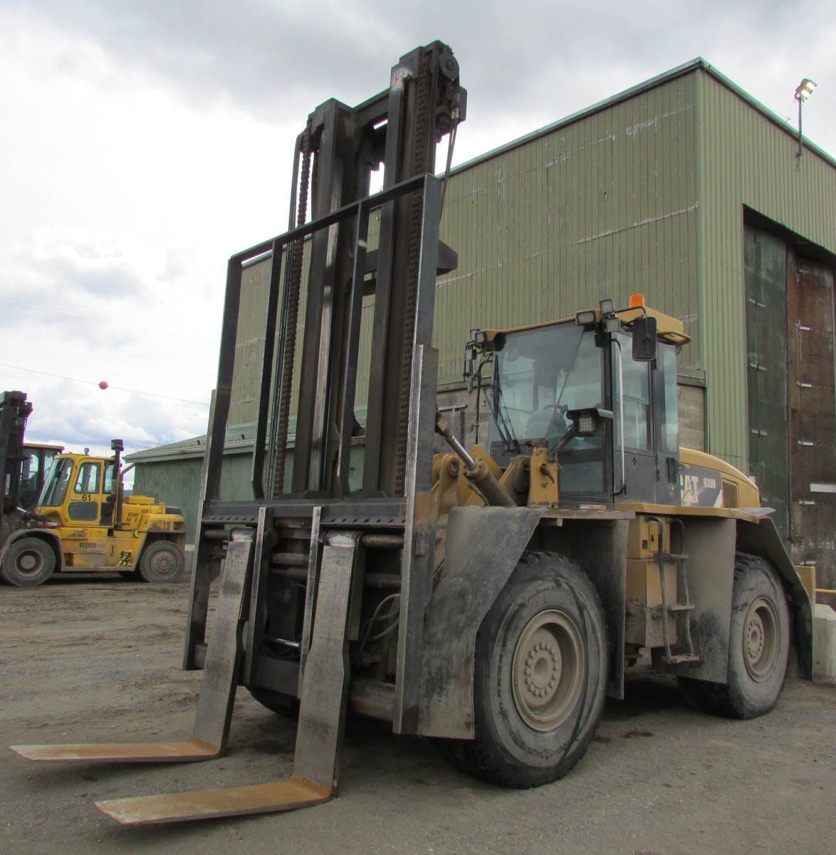 2009 Caterpillar 938H Forklift