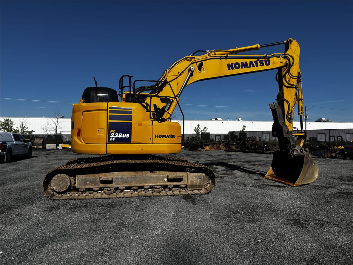 Komatsu pc238uslc-11 2023