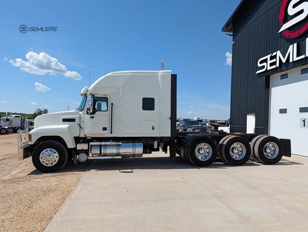 2019 MACK PINNACLE 86T