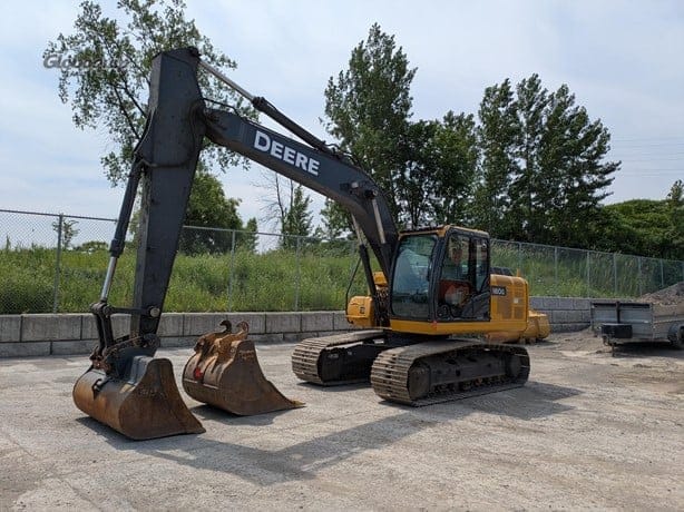 2018 DEERE 160G LC