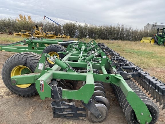 2019 John Deere 2680H