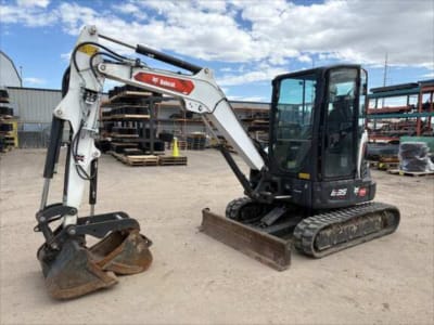 2023 Bobcat E35