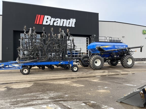 2010 New Holland P2070