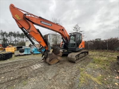2020 Doosan DX235