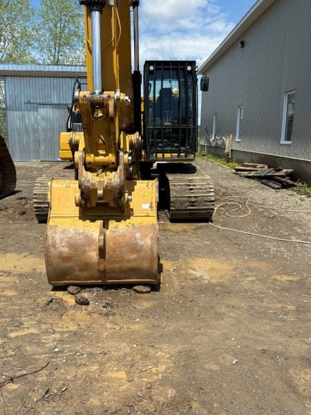 Caterpillar 323 2023