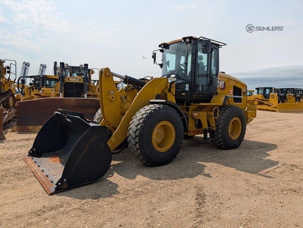 2026 CATERPILLAR 930