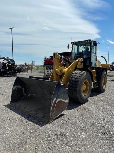 2025 Caterpillar 920