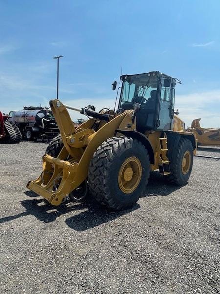 2023 Caterpillar 920