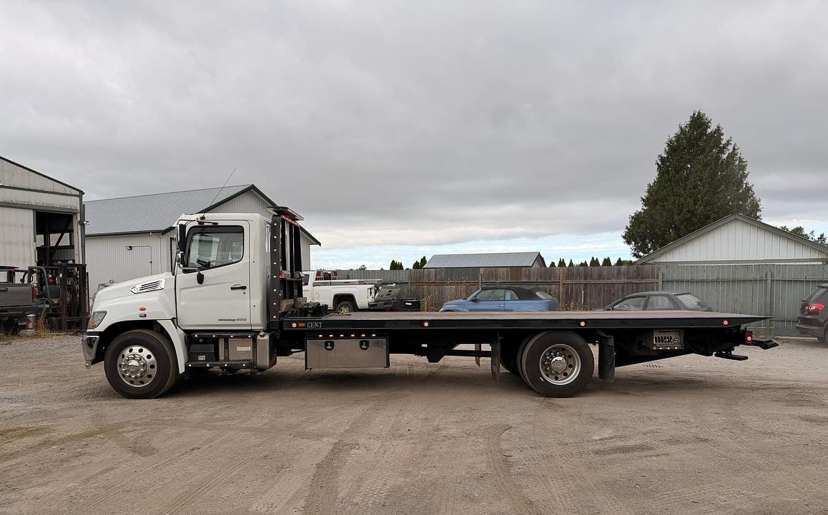 2019 Hino 358 Tow Truck