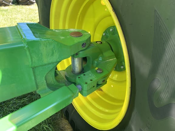 2023 John Deere P680