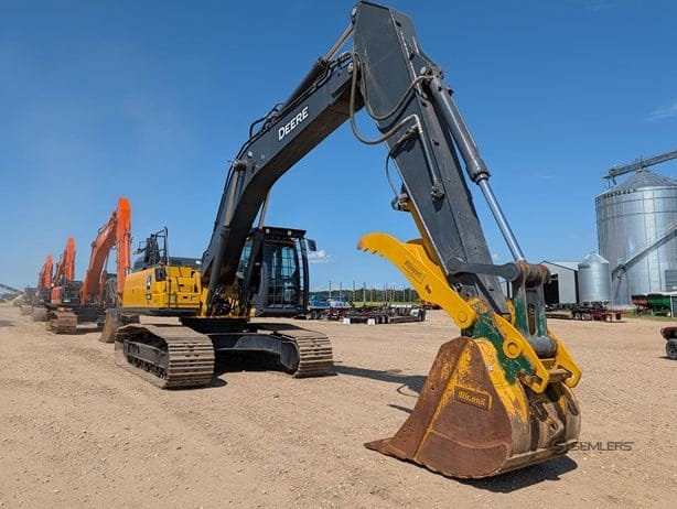 2022 DEERE 350 P-TIER