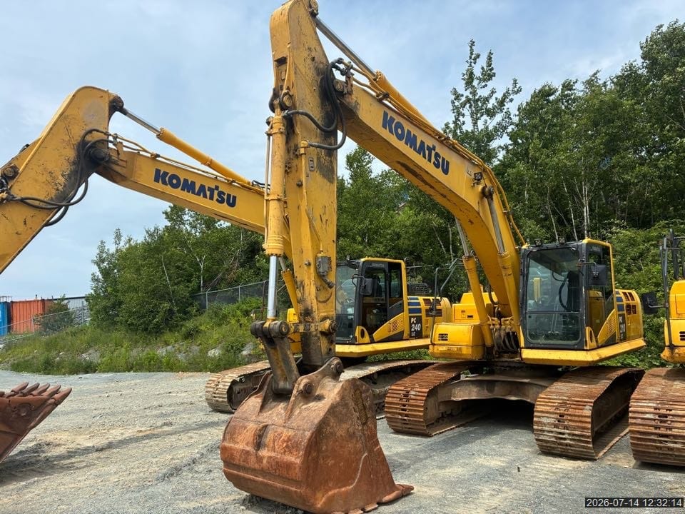 2017 KOMATSU PC210LC - 11
