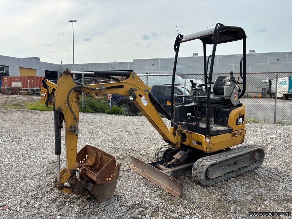 2017 CATERPILLAR 301 . 7DCR