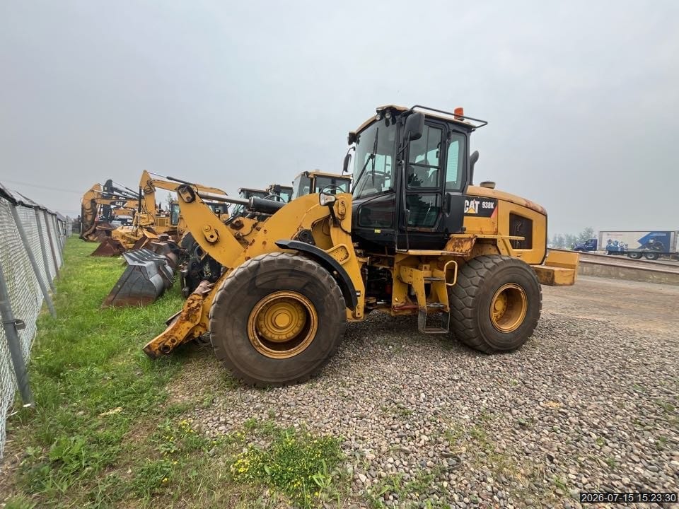 2014 CATERPILLAR 938K