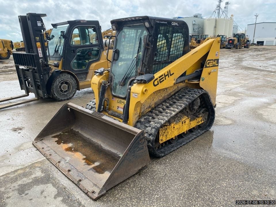 2023 GEHL RT165