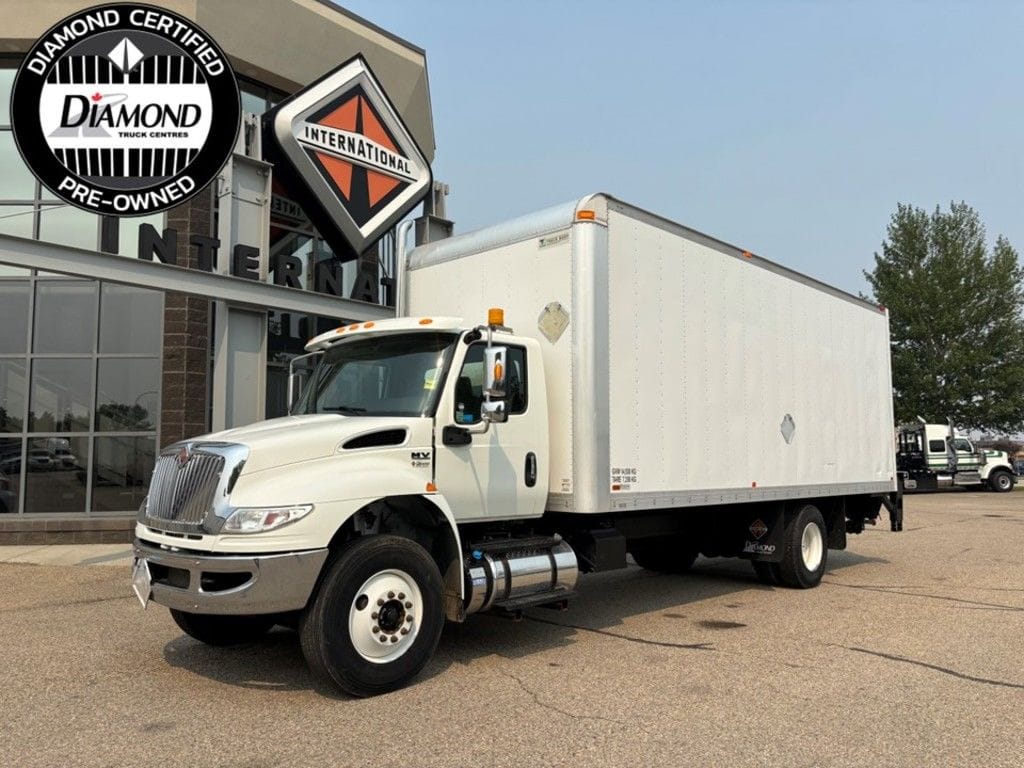 2020 International MV 4x2
