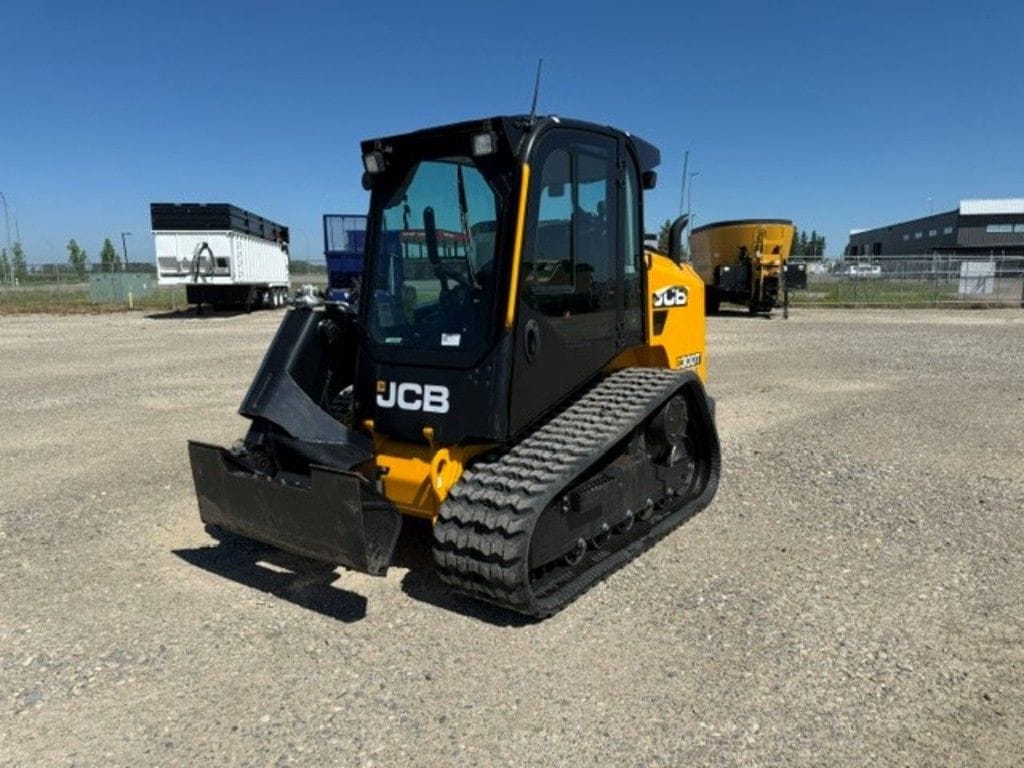 2023 JCB 300T Compact Track Loader