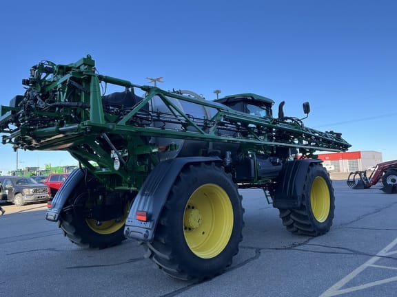 2025 John Deere 616R