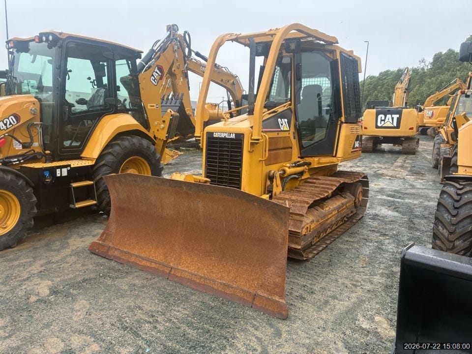 2003 CATERPILLAR D4GXL