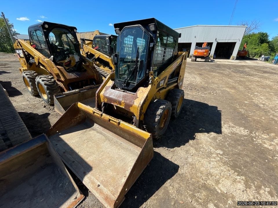2015 CATERPILLAR 226B3