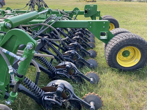 2022 John Deere N560F
                                price reduced