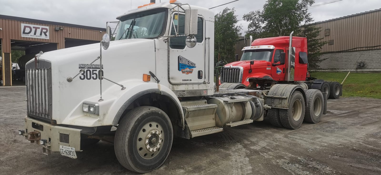 2018 Kenworth T800 Tandem Axle Heavy Spec