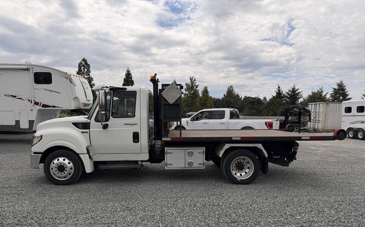 2013 International Terra Star TA004 Roll Back Deck Truck
