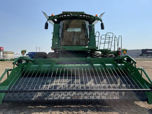 2015 John Deere S680
price reduced