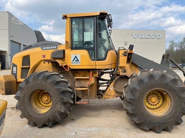 2022 VOLVO L70H
