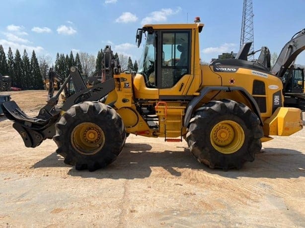 2022 VOLVO L90H