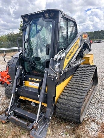 2023 NEW HOLLAND C337