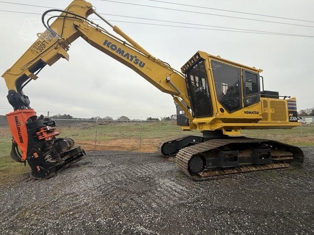 KOMATSU PC230F-11