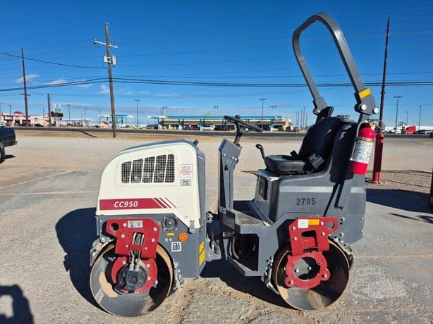 2023 DYNAPAC CC950