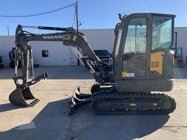 2024 VOLVO EC37F
