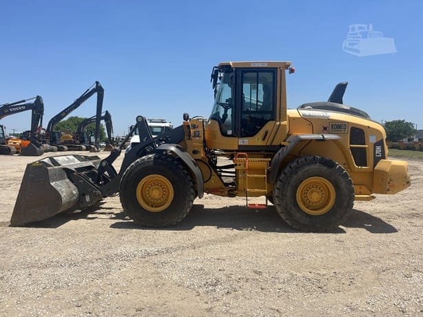 2021 VOLVO L70H