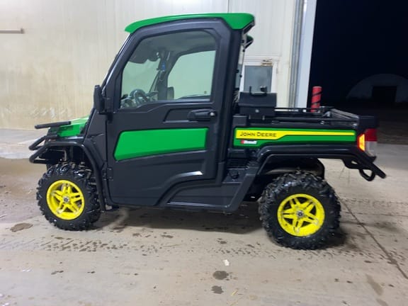 2023 John Deere XUV 835R