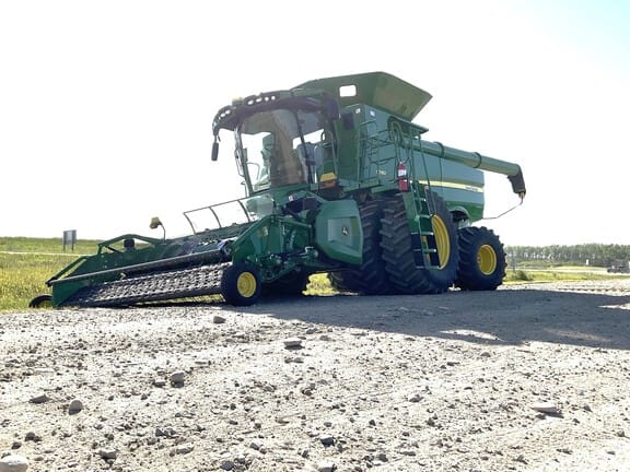 2021 John Deere S780