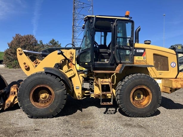 2016 CATERPILLAR 938M