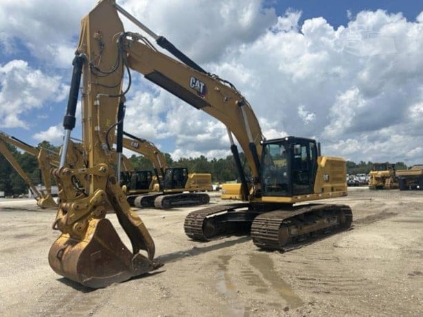 2022 CATERPILLAR 330