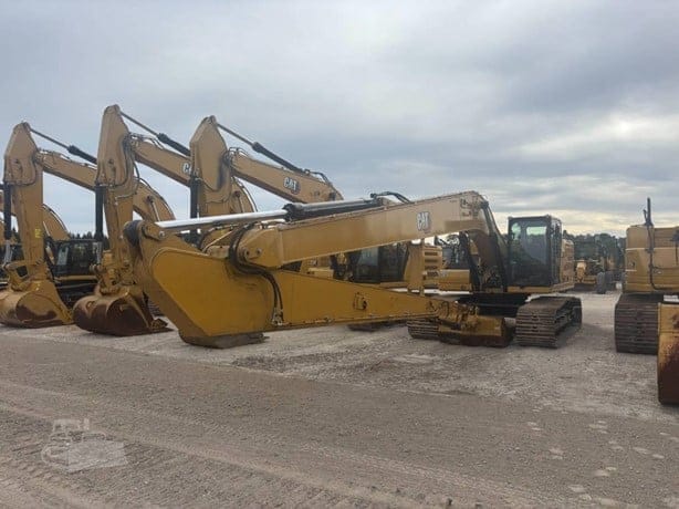 2025 CATERPILLAR 330L