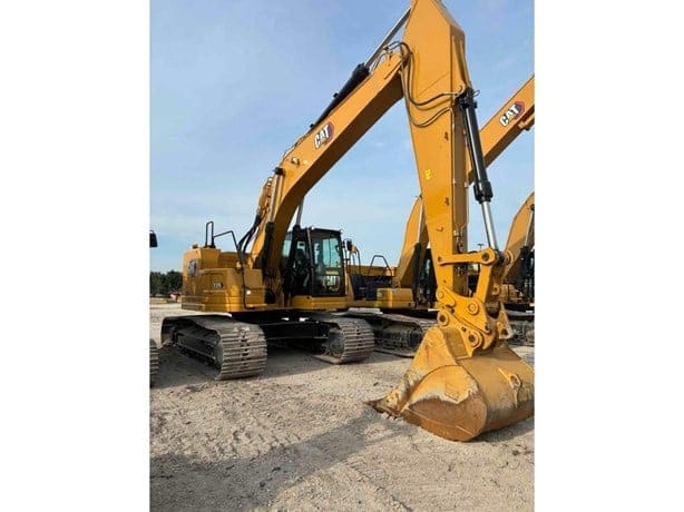 2025 CATERPILLAR 335