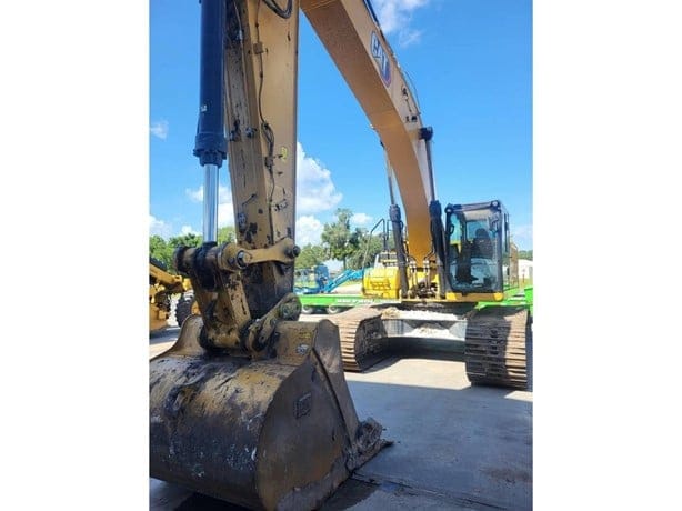 2025 CATERPILLAR 336
