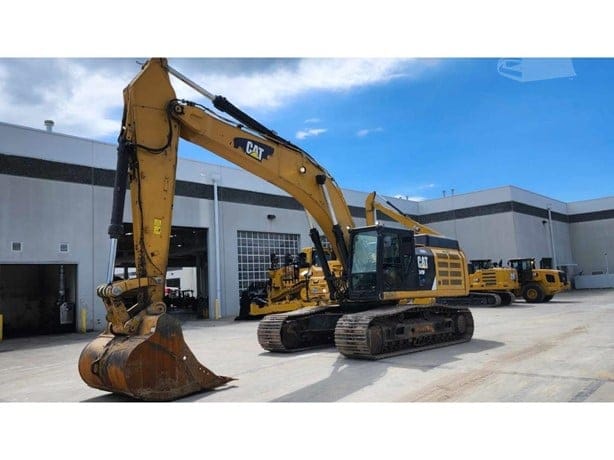 2018 CATERPILLAR 349FL